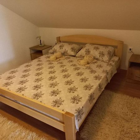 Apartman Sasa Враня Екстериор снимка