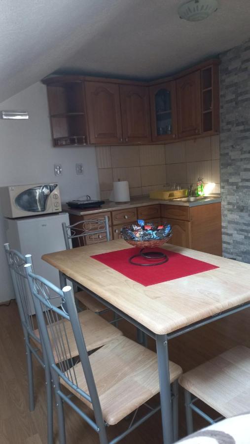 Apartman Sasa Враня Екстериор снимка