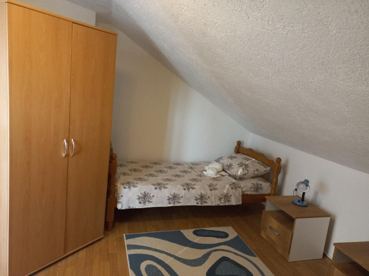 Apartman Sasa Враня Екстериор снимка